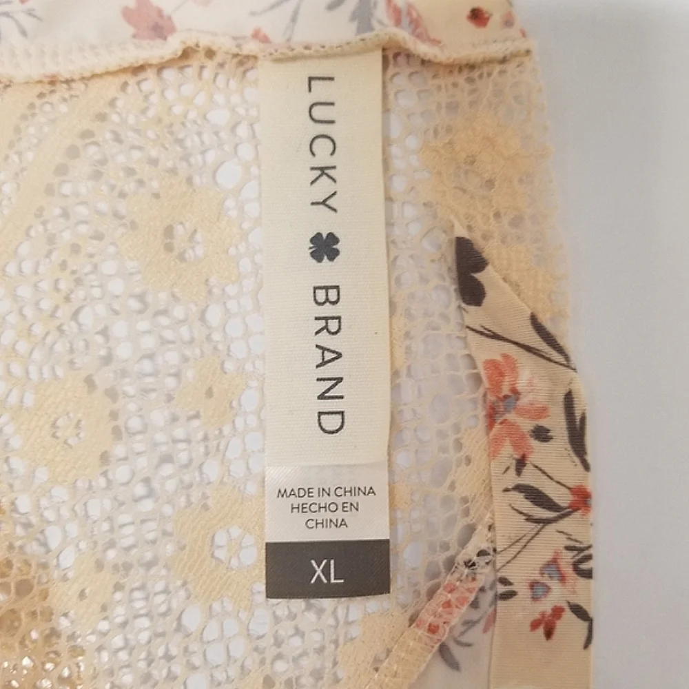 Lucky Brand cut mid